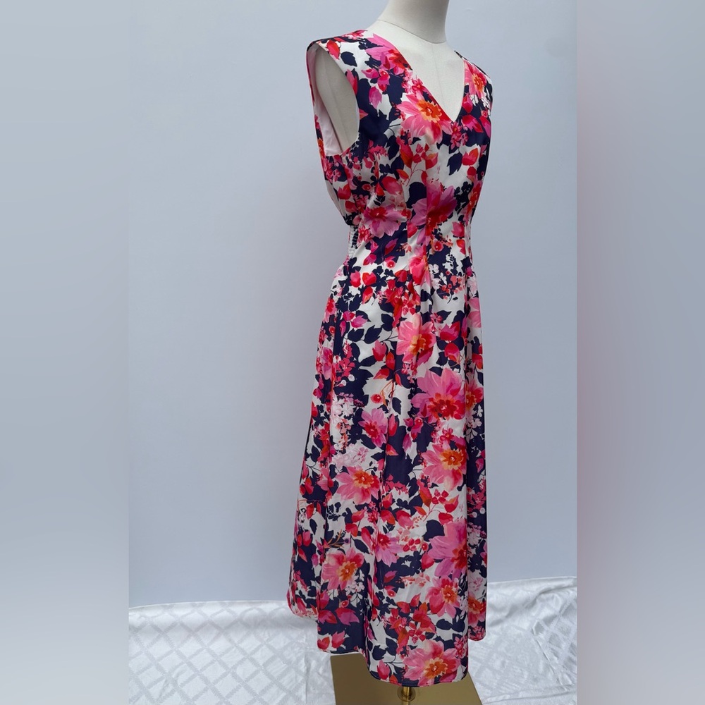Kensie Women's Colorful Floral-Print V-Neck A-Line Dress Size 4 - Picture 7 of 16